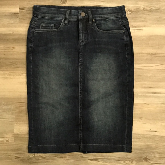 Blank NYC Dresses & Skirts - BlankNYC denim pencil skirt